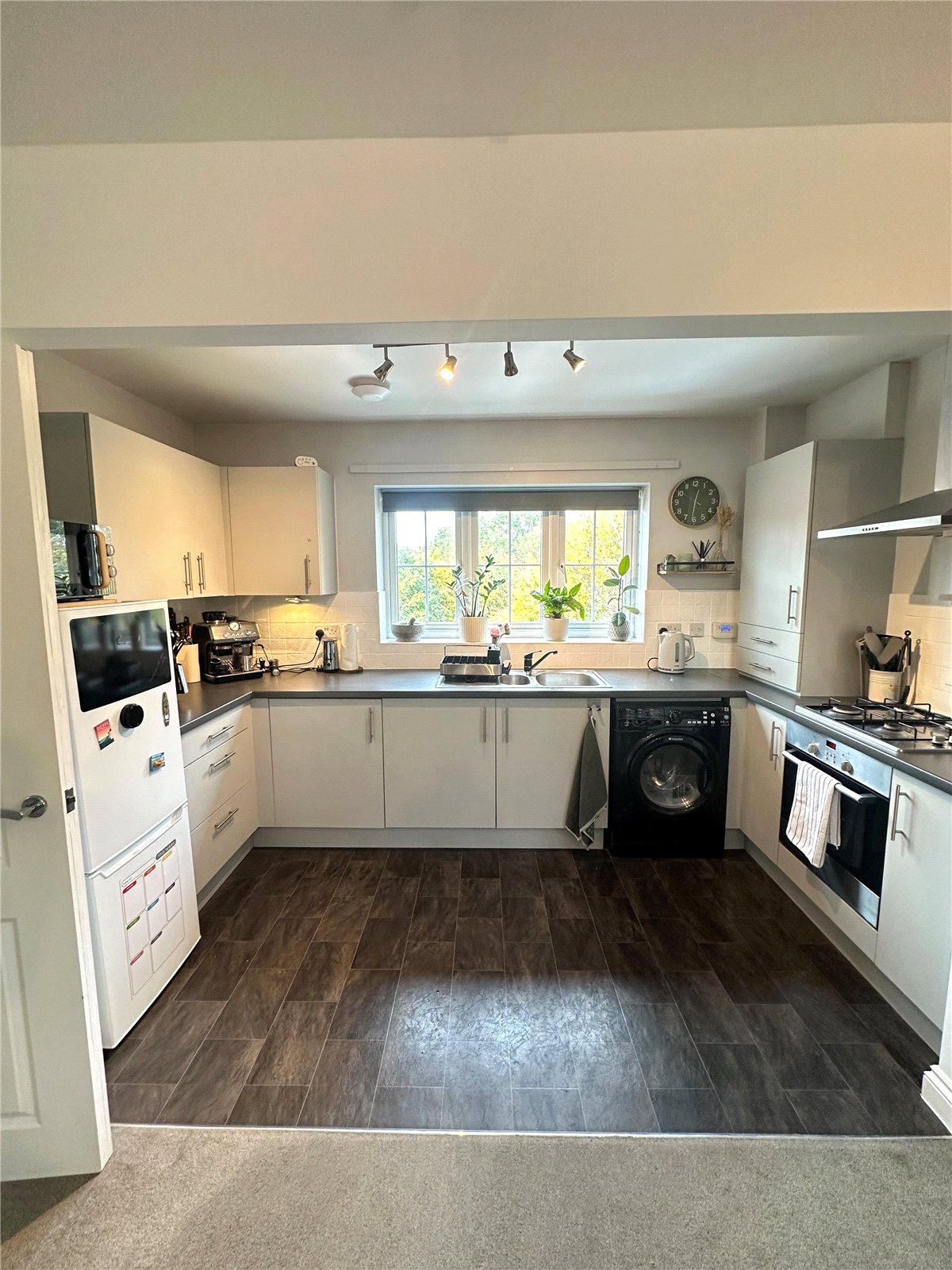 1 bedroom Flat for sale in Winnersh, Wokingham, Berkshire
