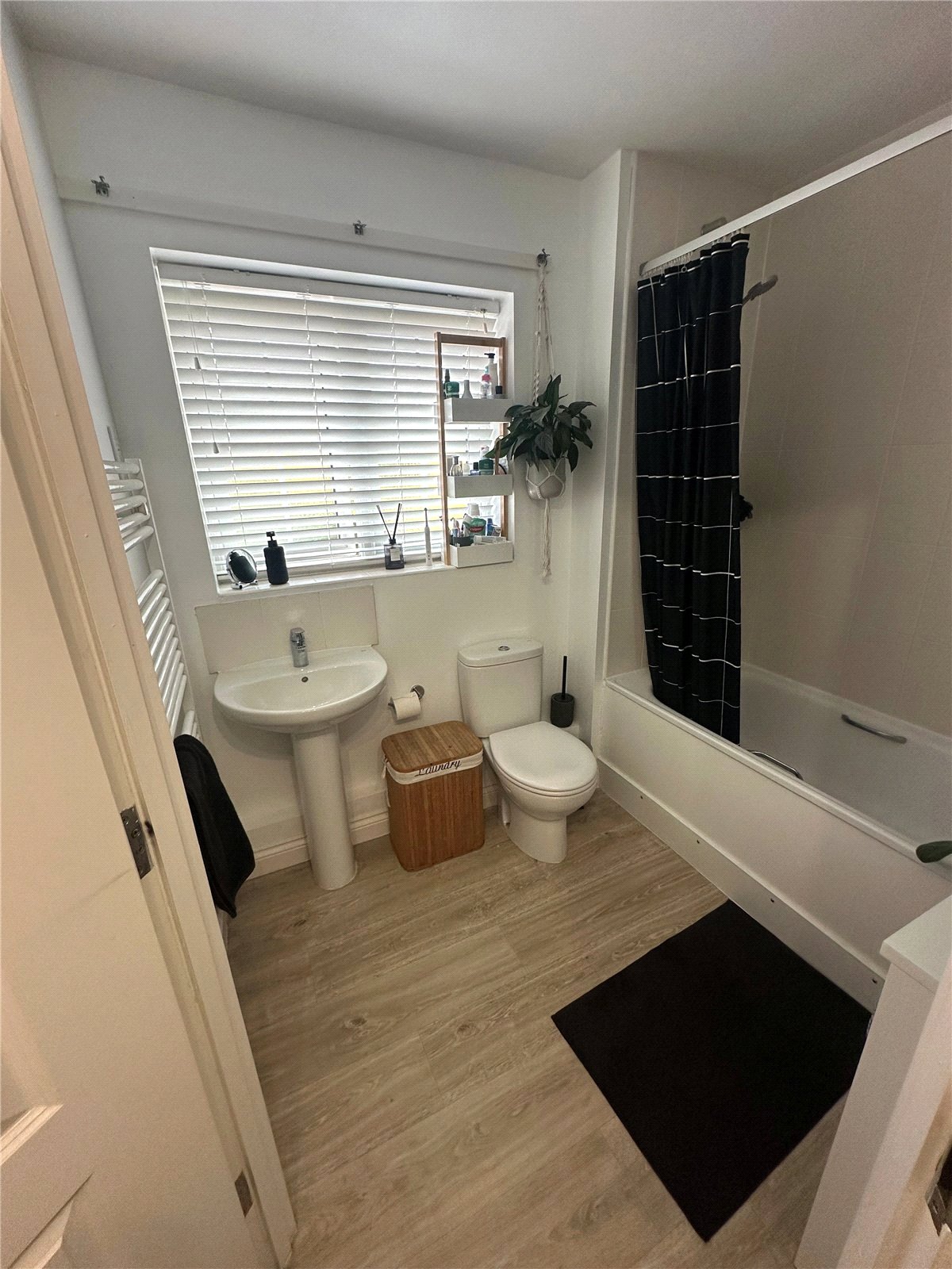 1 bedroom Flat for sale in Winnersh, Wokingham, Berkshire