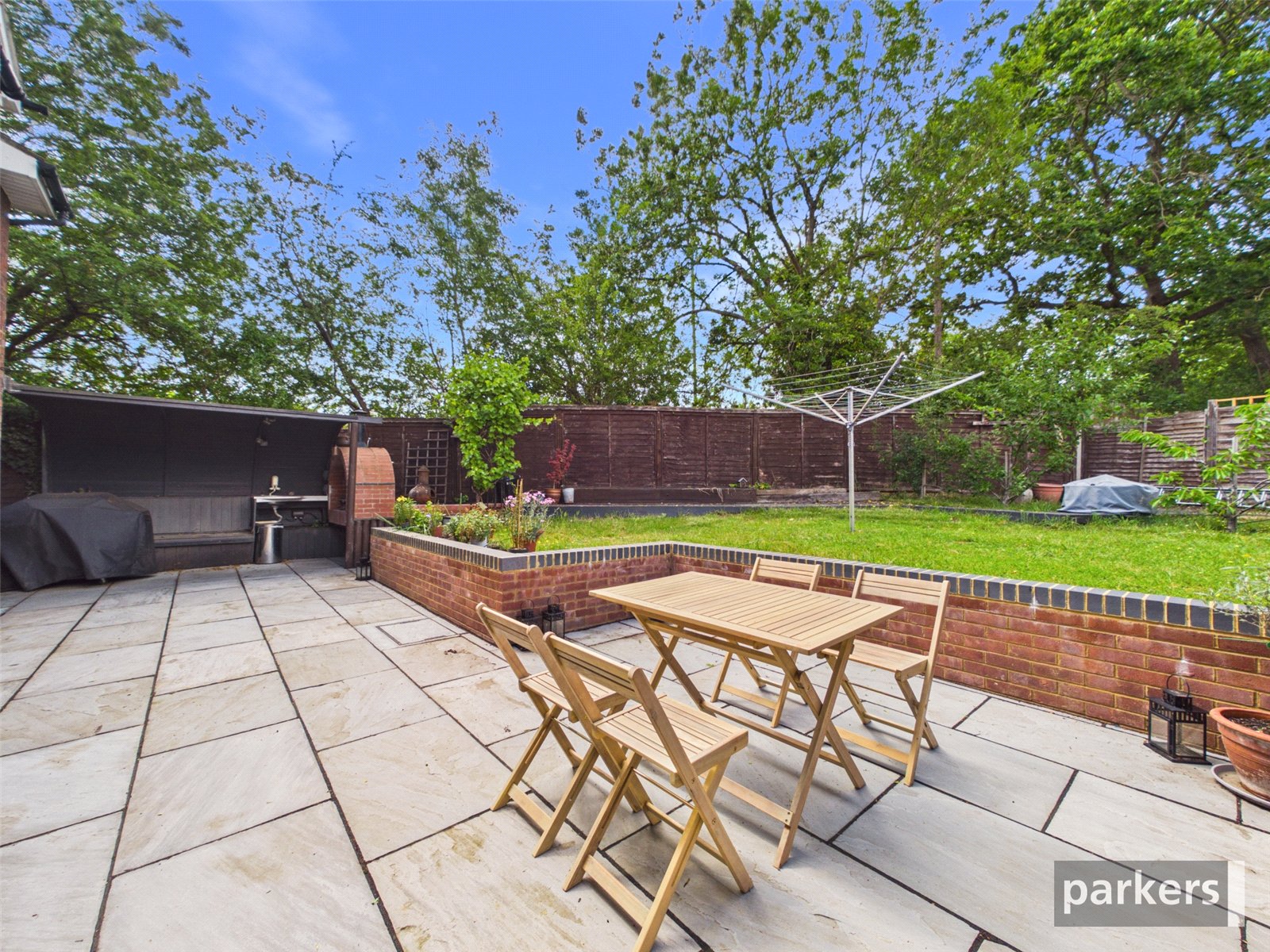 4 bedroom House for sale in Woodley, Reading, Berkshire