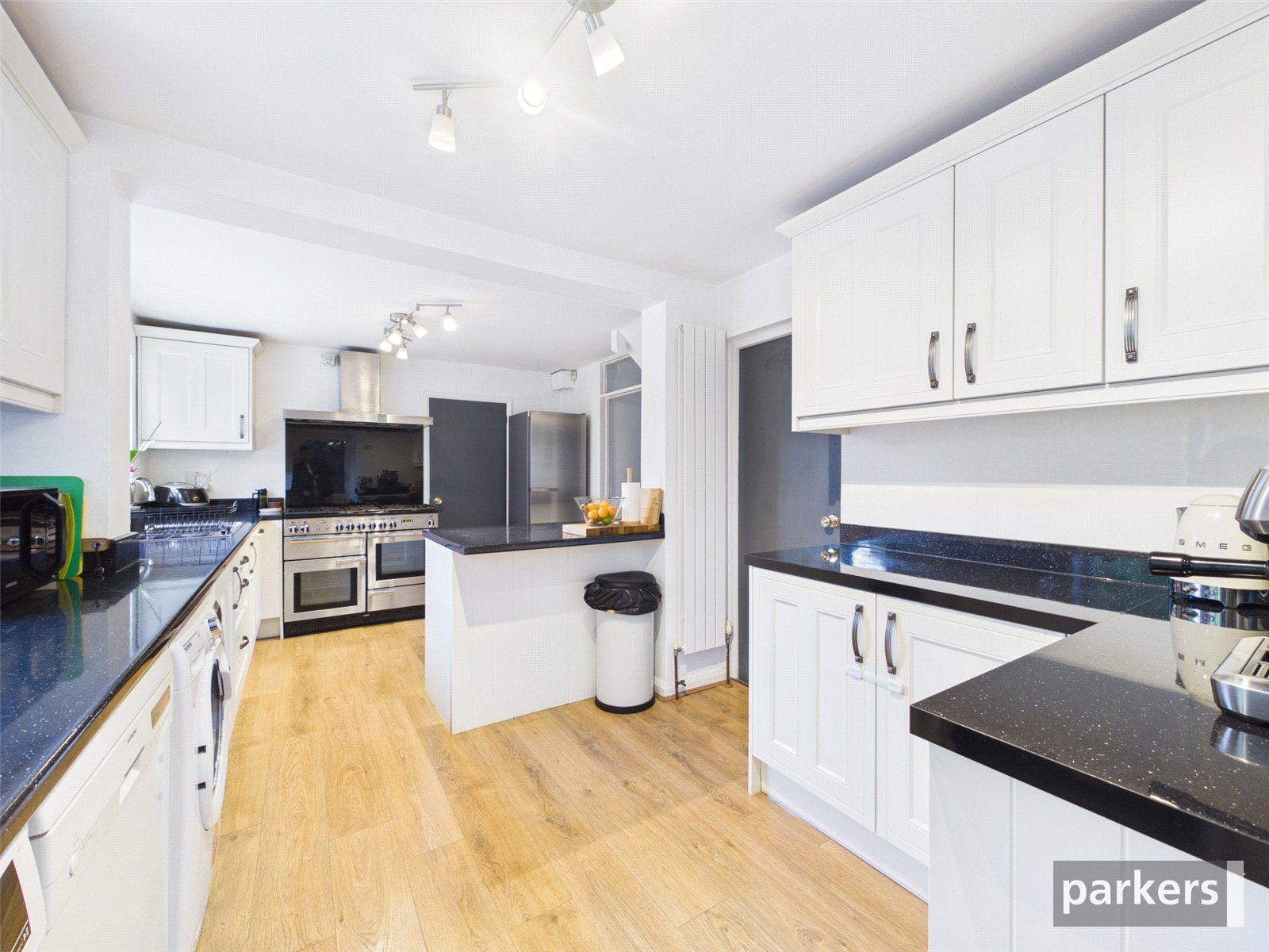 4 bedroom House for sale in Woodley, Reading, Berkshire