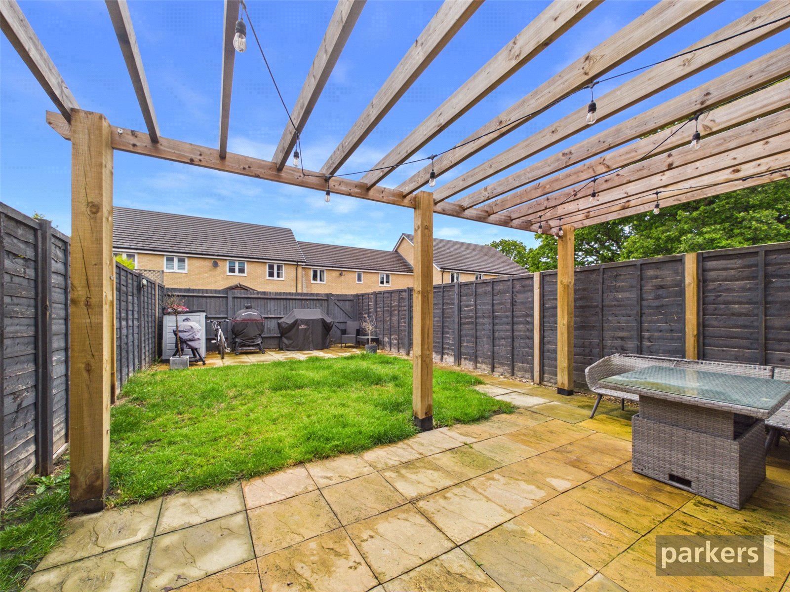 4 bedroom House for sale in Winnersh, Wokingham, Berkshire