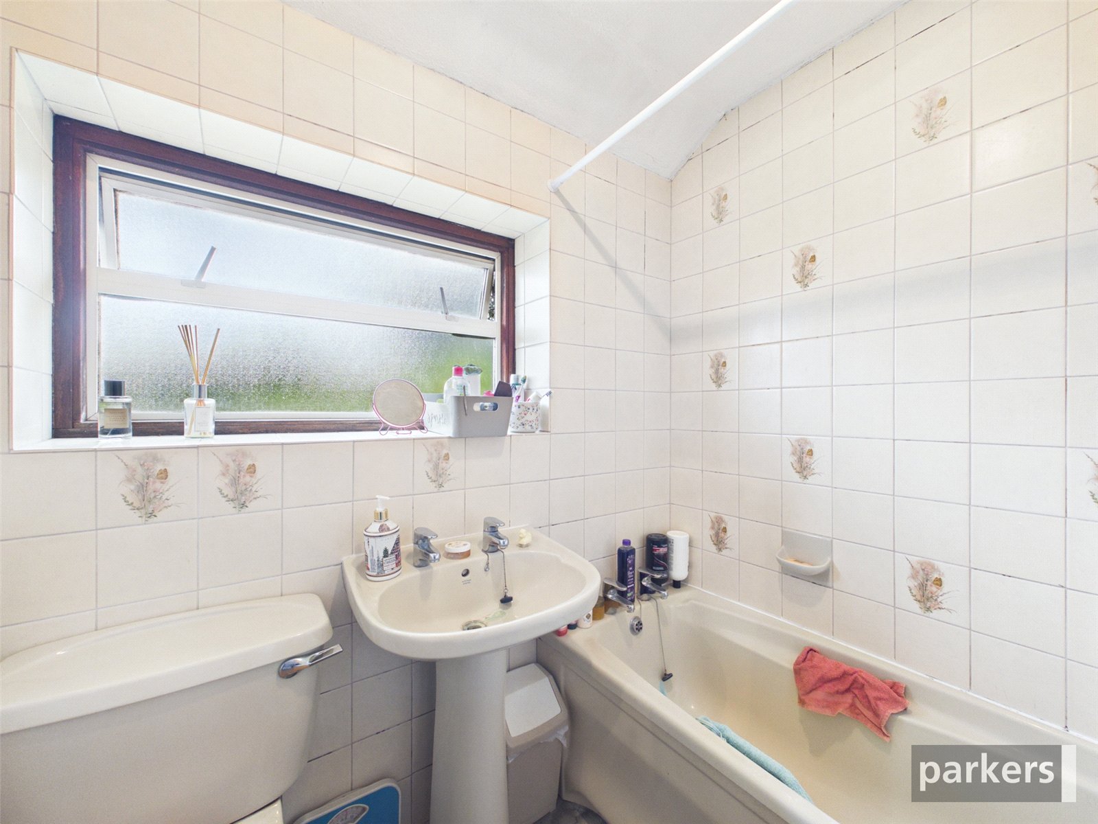 3 bedroom House for sale in Woodley, Reading, Berkshire