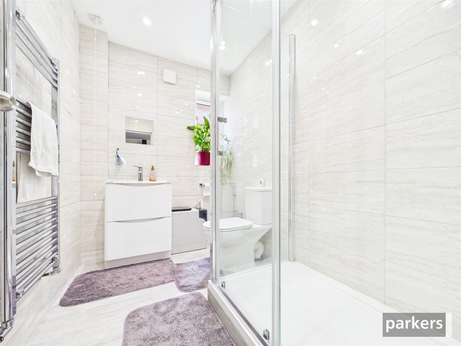 3 bedroom House for sale in Woodley, Reading, Berkshire