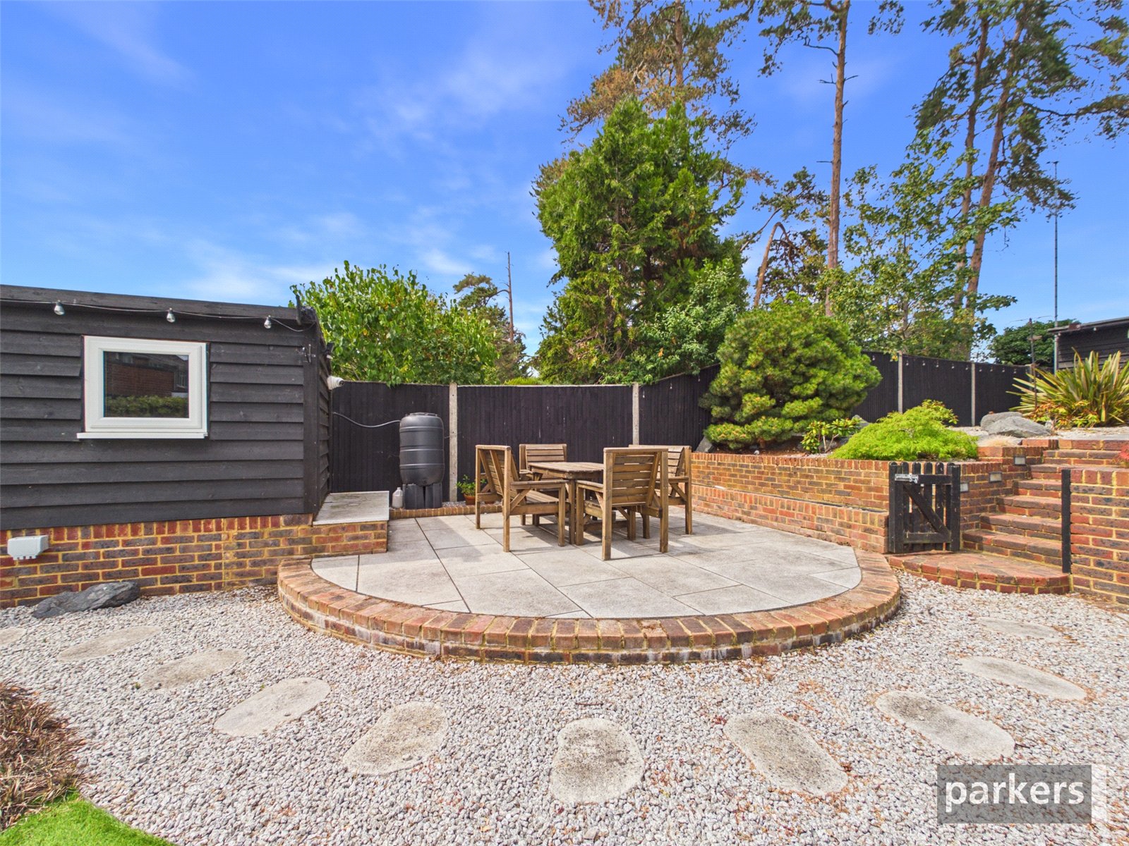 4 bedroom House for sale in Woodley, Reading, Berkshire
