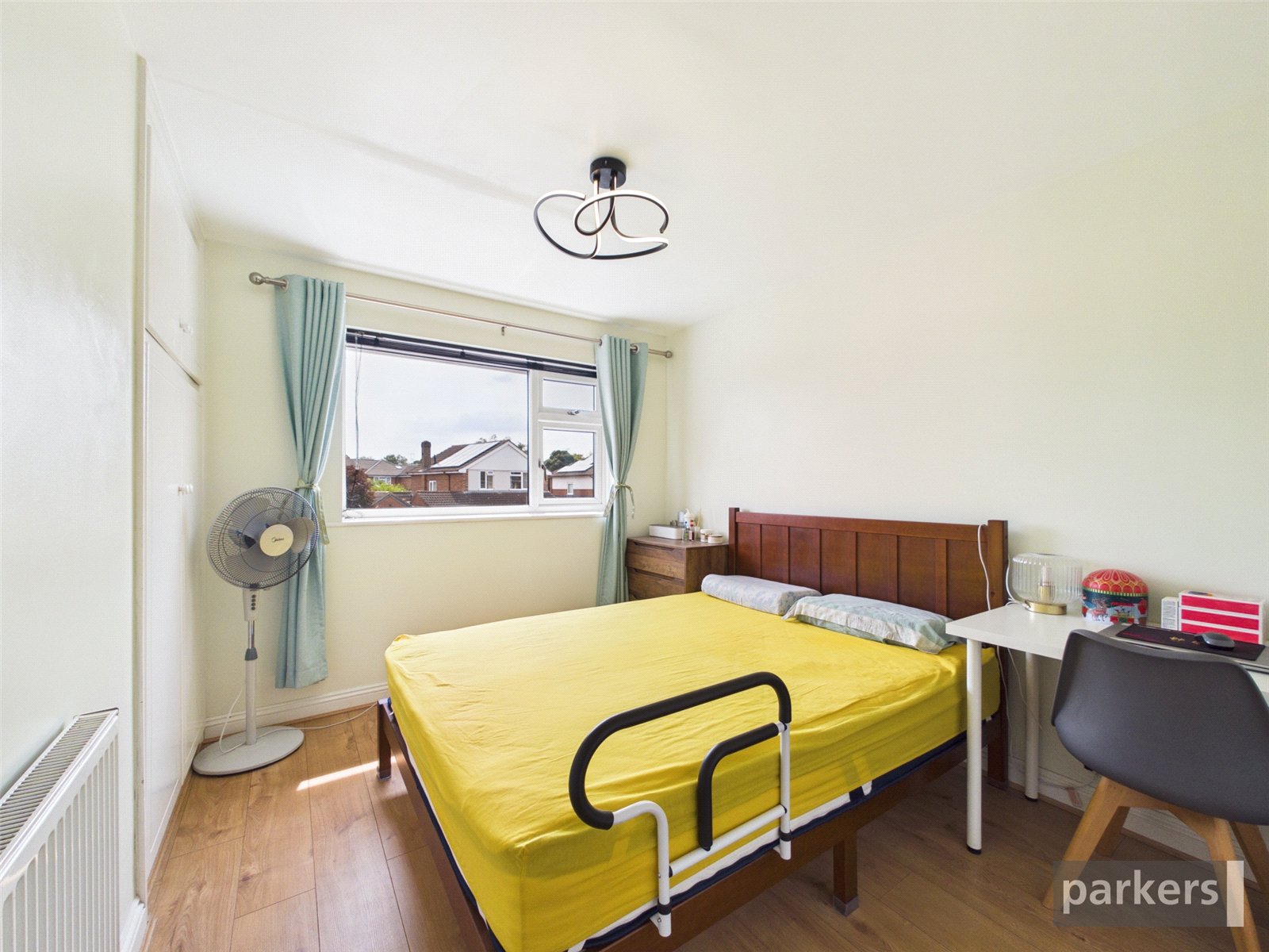 4 bedroom House for sale in Woodley, Reading, Berkshire