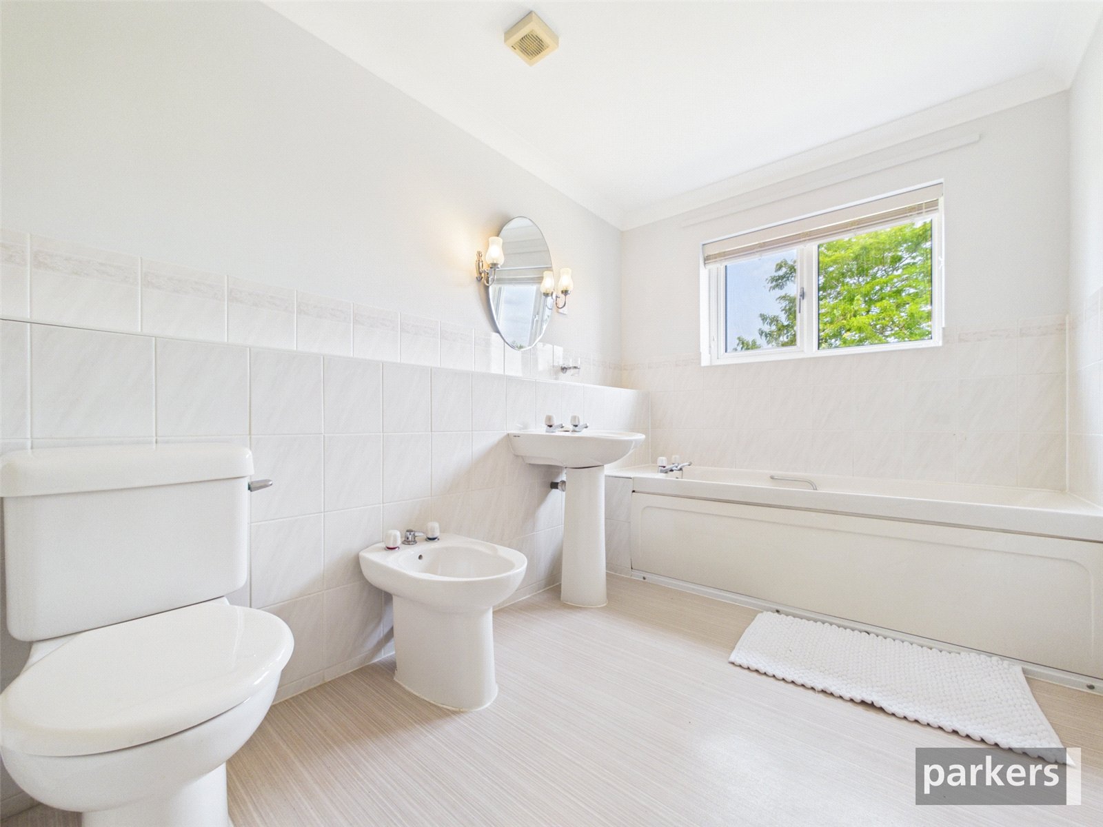4 bedroom House for sale in Woodley, Reading, Berkshire