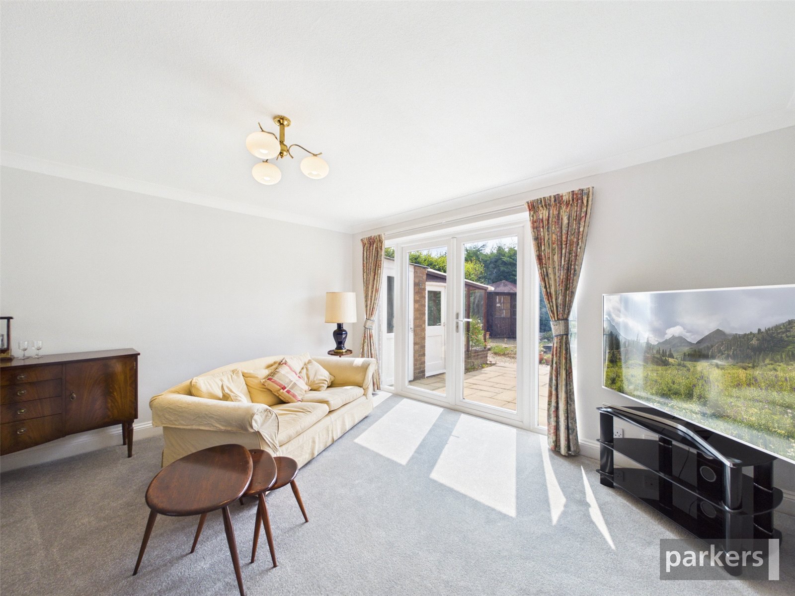 4 bedroom House for sale in Woodley, Reading, Berkshire