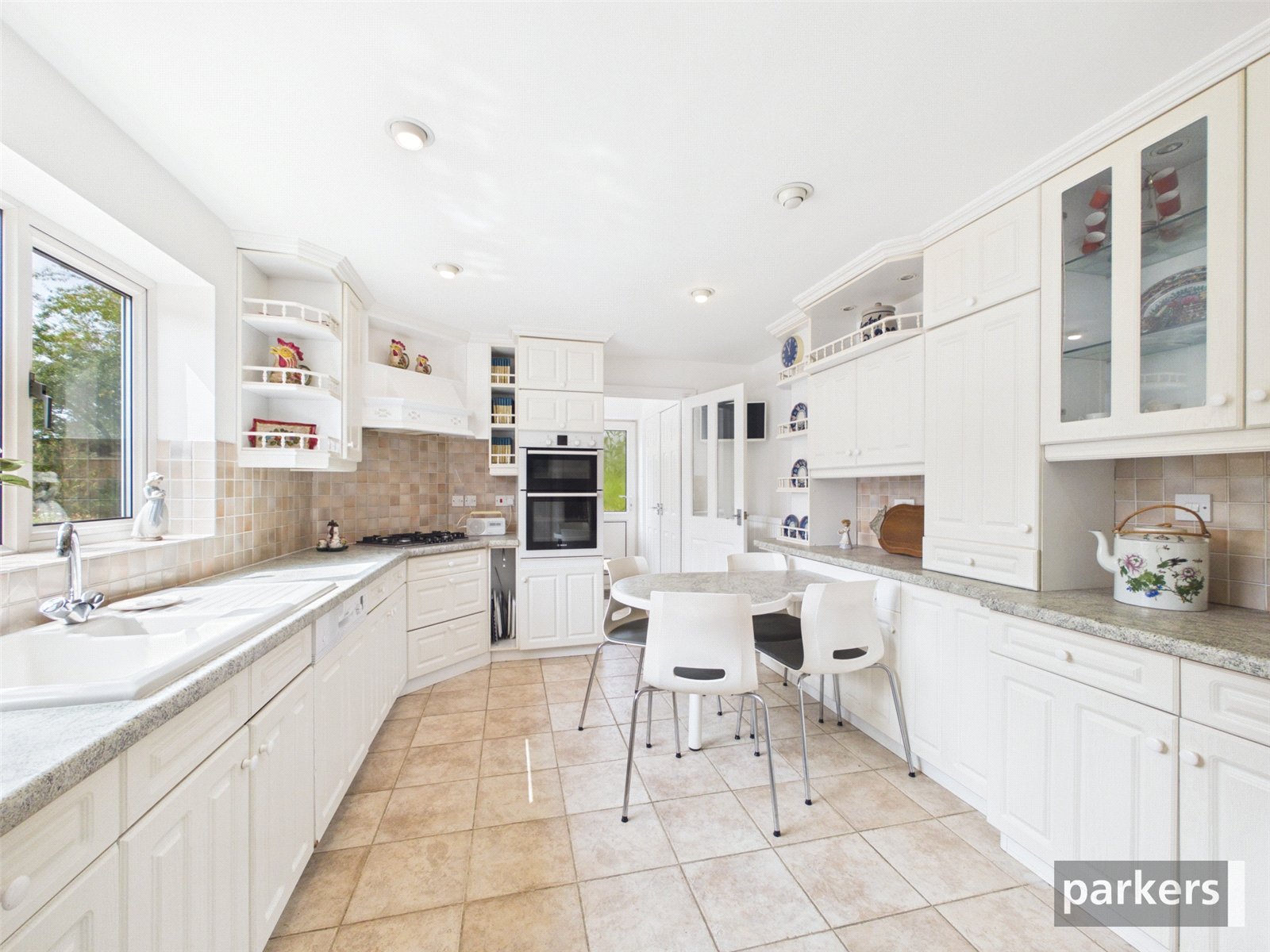 4 bedroom House for sale in Woodley, Reading, Berkshire