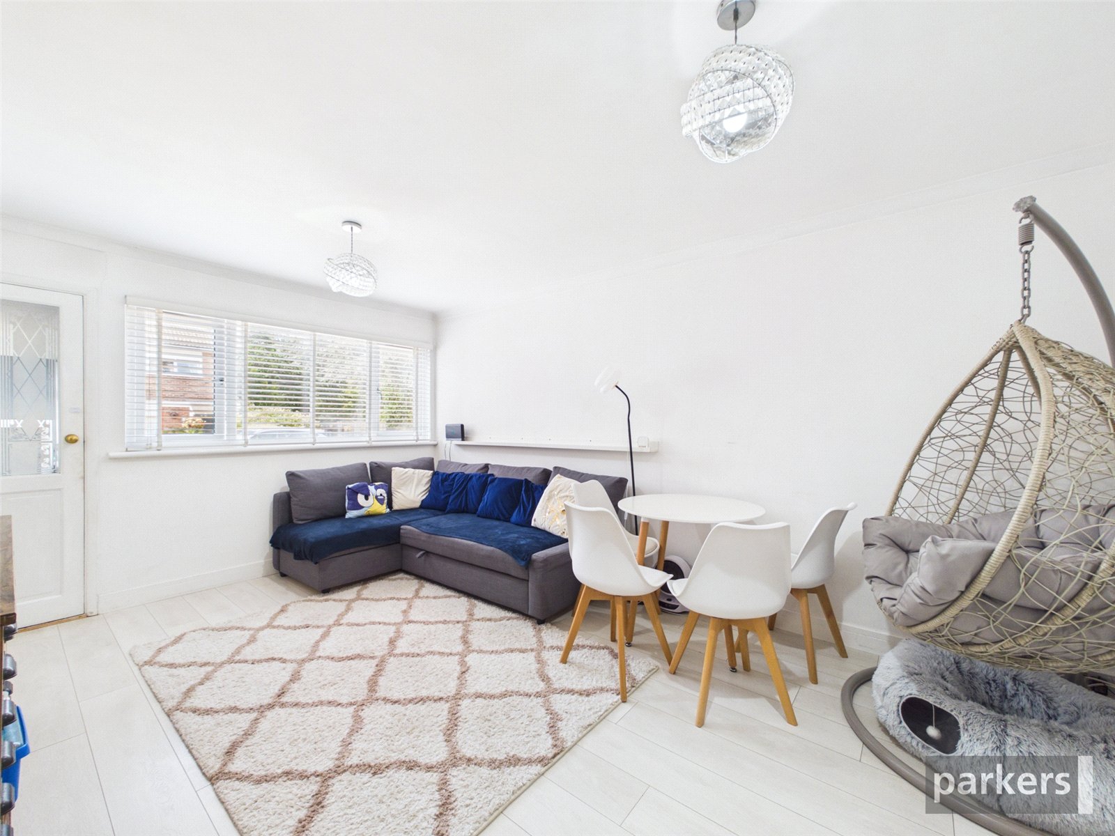 2 bedroom Flat for sale in Woodley, Reading, Berkshire