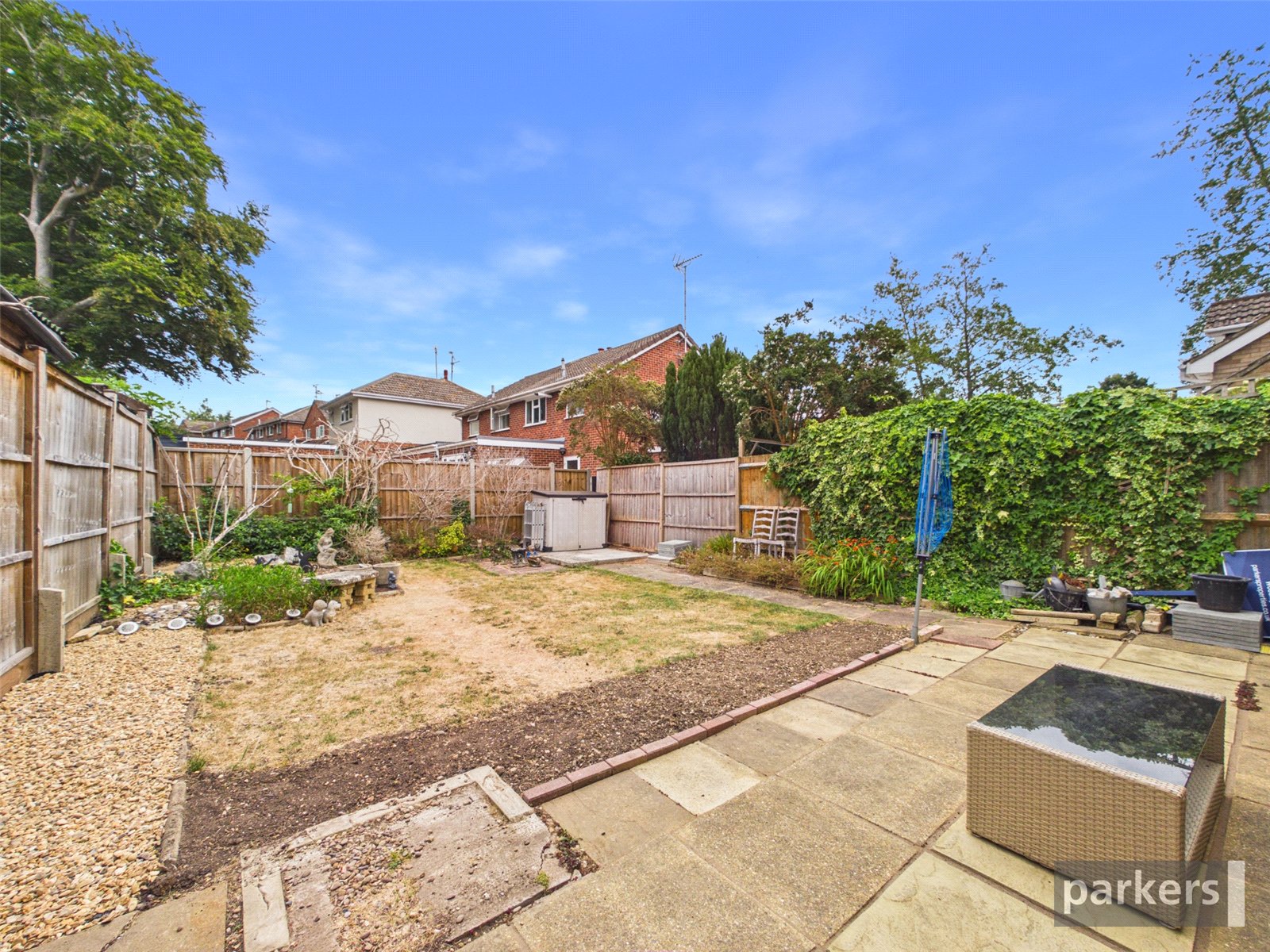 2 bedroom House for sale in Woodley, Reading, Berkshire