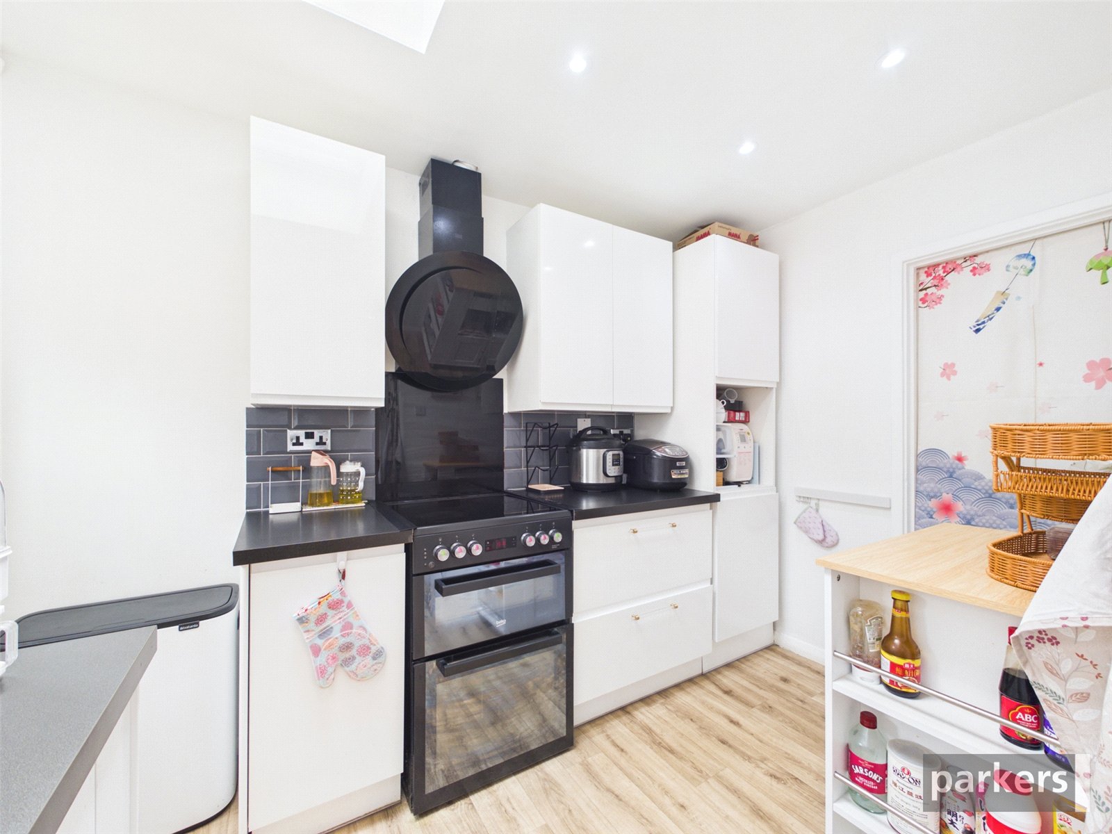 2 bedroom House for sale in Woodley, Reading, Berkshire