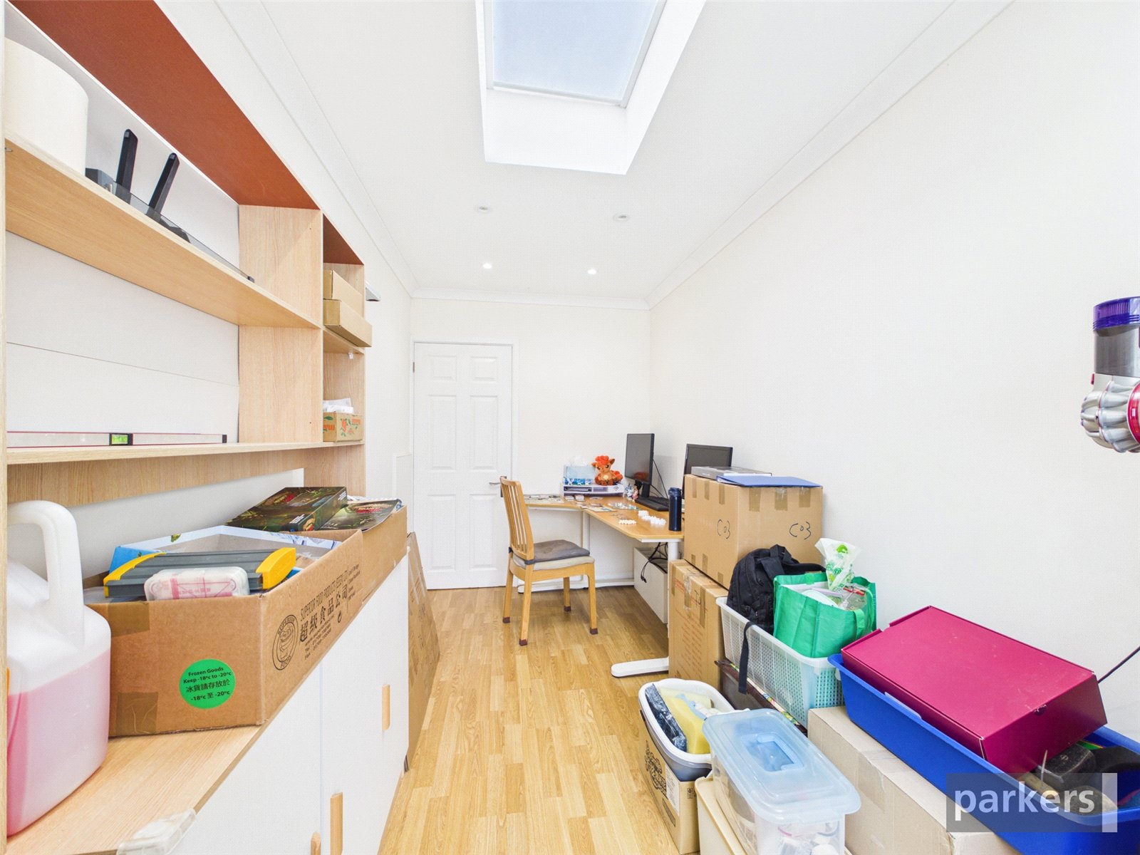 2 bedroom House for sale in Woodley, Reading, Berkshire