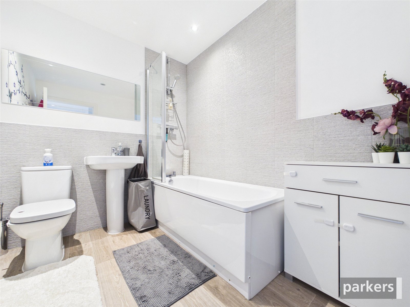 3 bedroom House for sale in Woodley, Reading, Berkshire