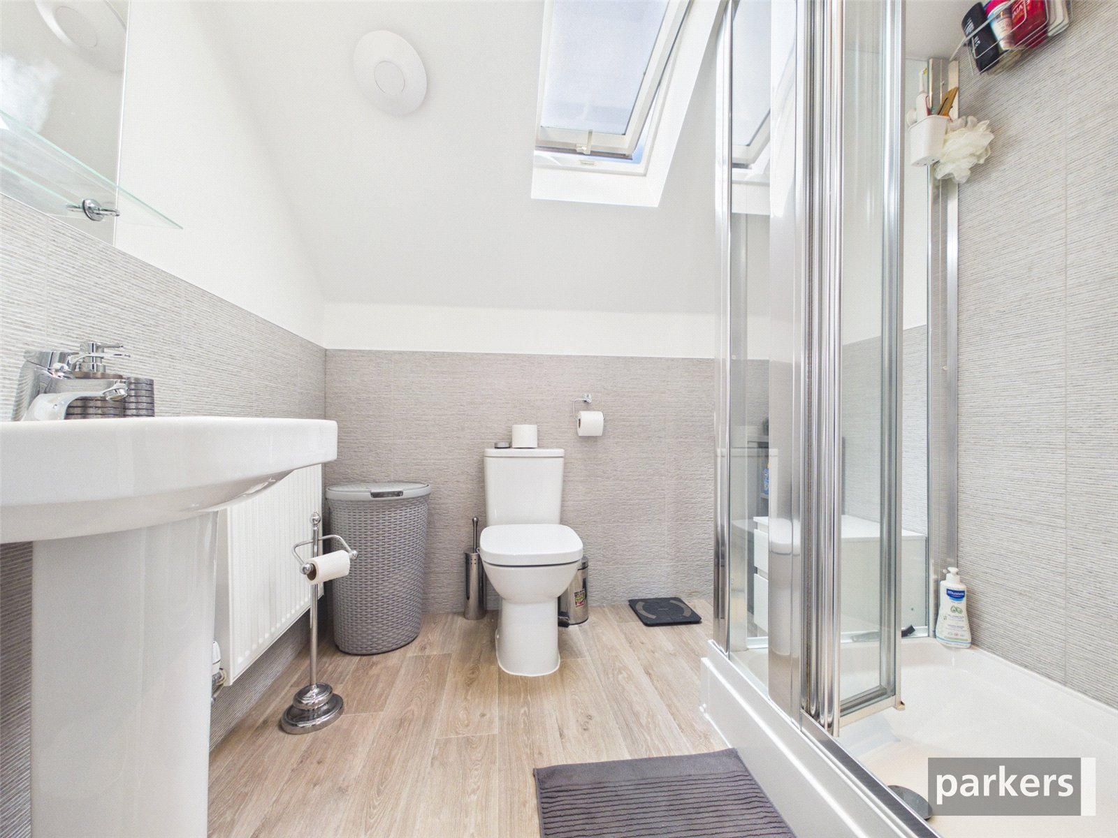 3 bedroom House for sale in Woodley, Reading, Berkshire