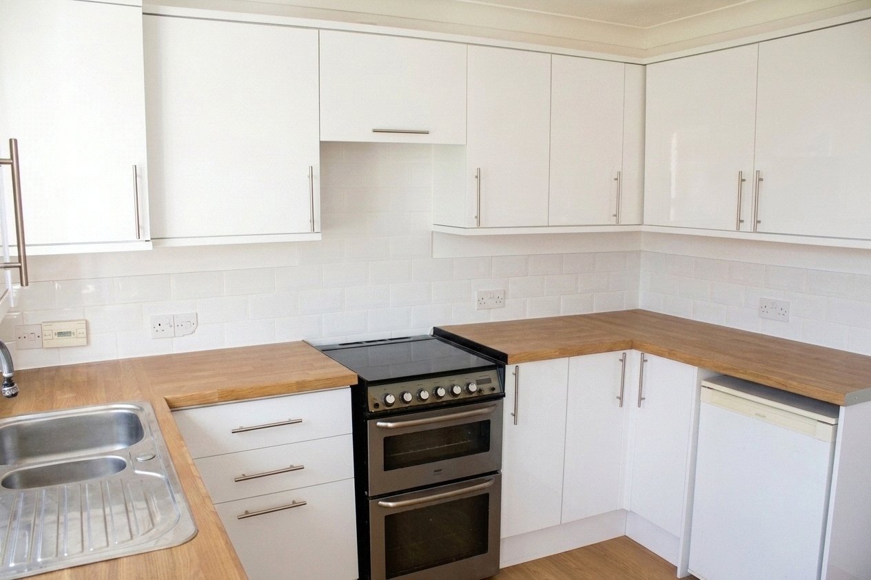 2 bedroom House to let in Lower Earley, Reading, Berkshire
