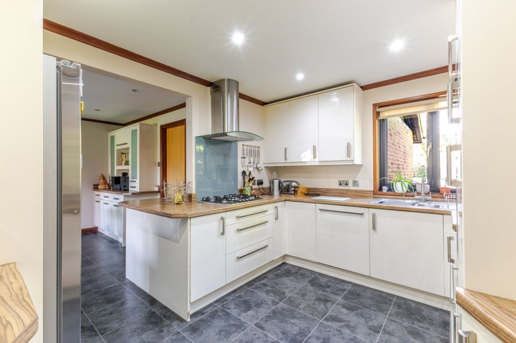 Ashvale Close, Nailsea, BS48