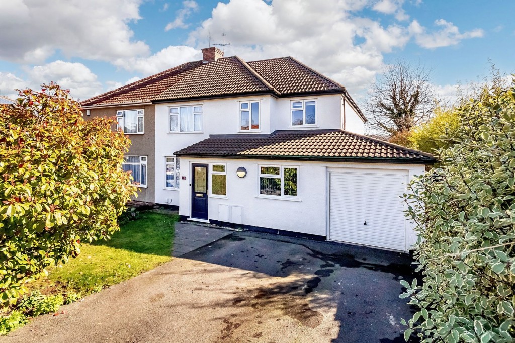 Embercourt Drive, Backwell, BS48