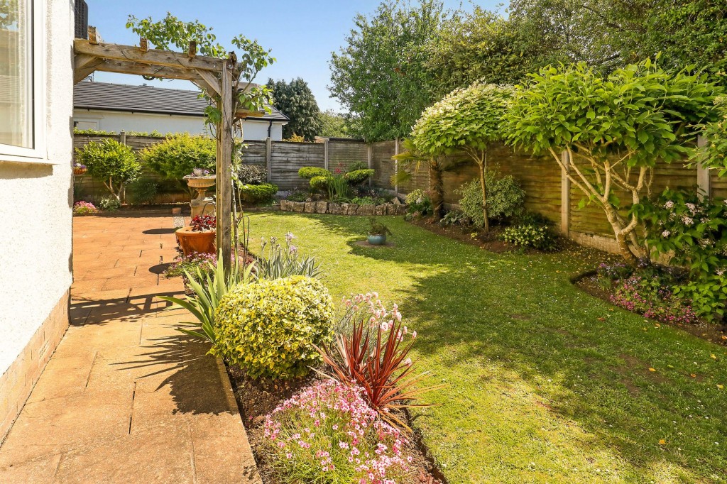 St. Johns Road, Backwell, BS48