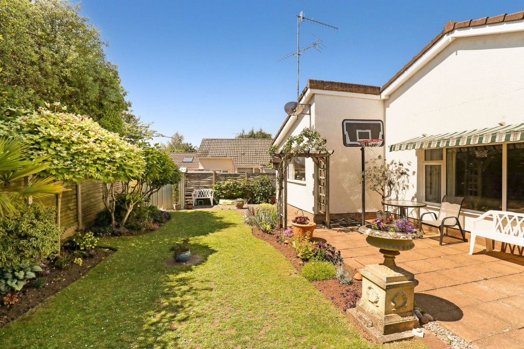 St. Johns Road, Backwell, BS48