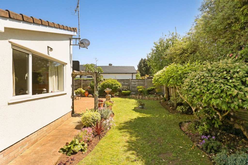 St. Johns Road, Backwell, BS48