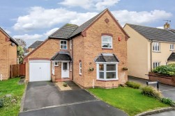 Slades Court, Backwell, BS48