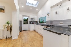 Bishops Road, Cleeve, BS49