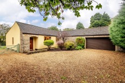 Farleigh Road, Backwell, BS48