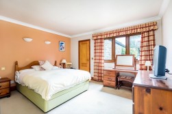 Farleigh Road, Backwell, BS48