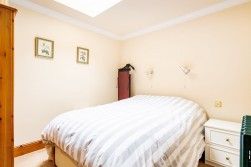 Farleigh Road, Backwell, BS48