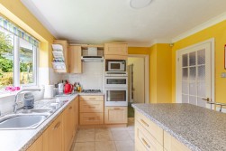 Fern Grove, Nailsea, BS48