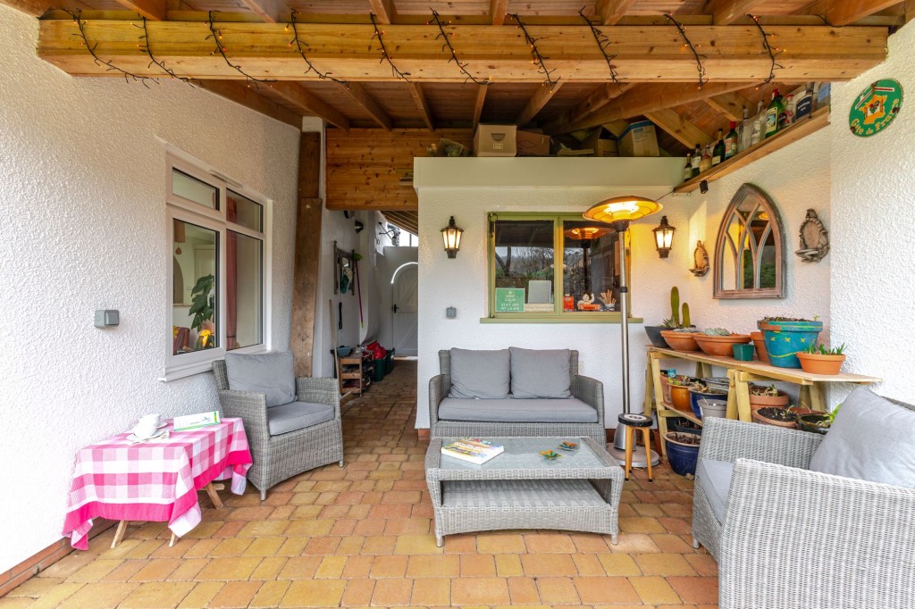 Oakleigh Close, Backwell, BS48