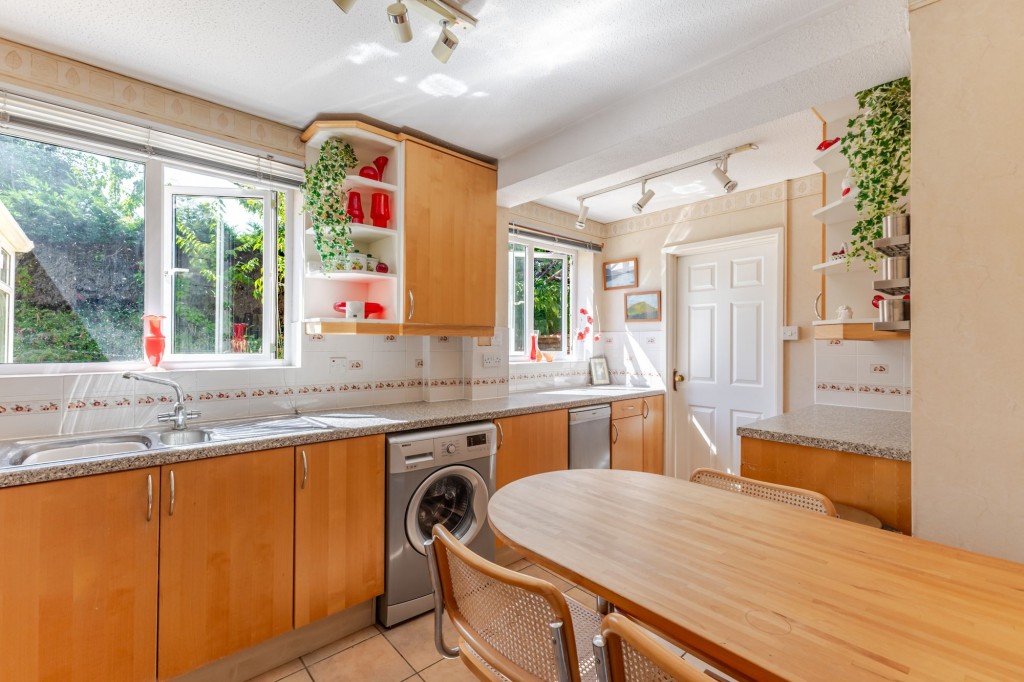Sedgemoor Close, Nailsea, BS48