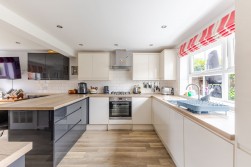 Sawyers Close, Wraxall, BS48