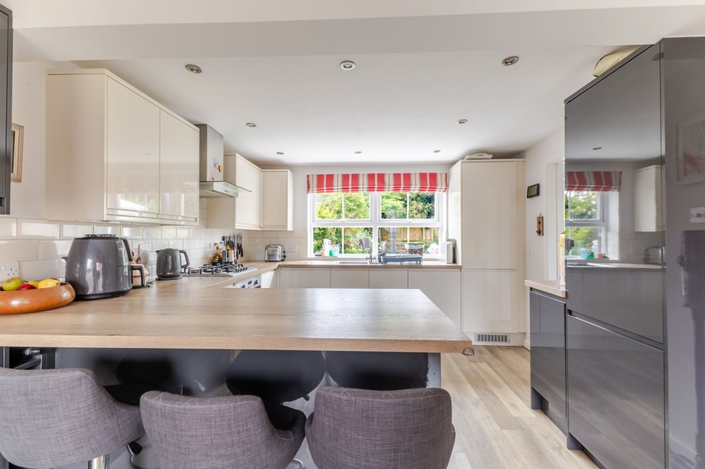 Sawyers Close, Wraxall, BS48