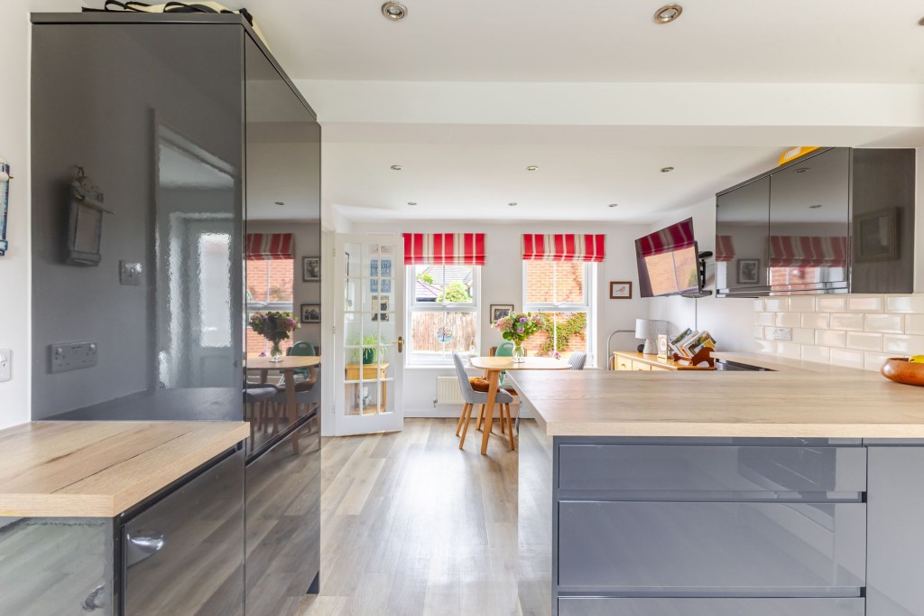 Sawyers Close, Wraxall, BS48
