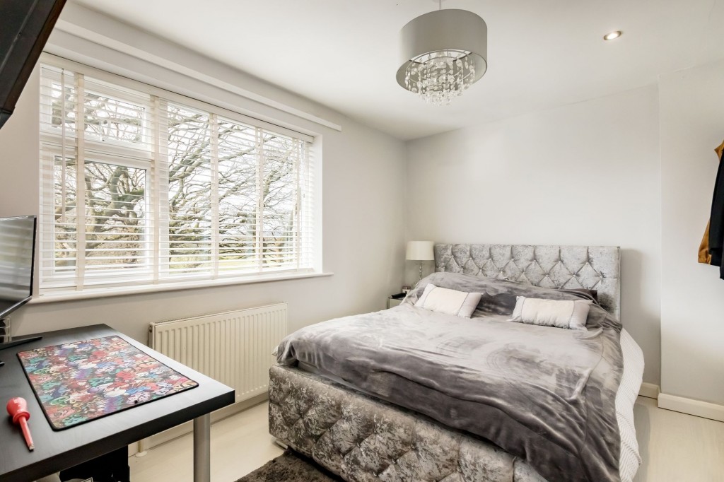 Riverway, Nailsea, BS48