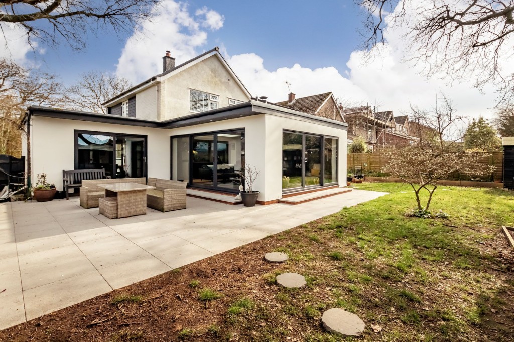 Riverway, Nailsea, BS48