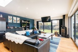 Riverway, Nailsea, BS48