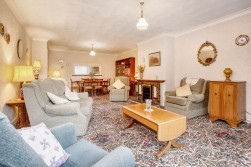 West Town Road, Backwell, BS48