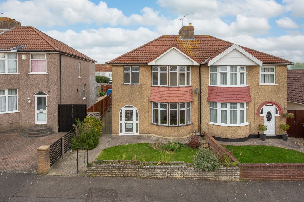 Mackie Grove, Filton, BS34