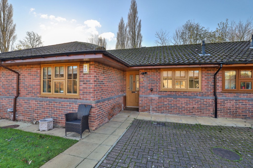 Windsor Drive, Nailsea, BS48