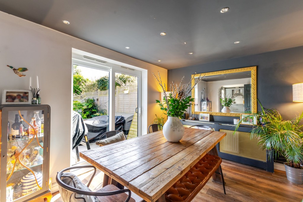 Four Acres Close, Nailsea, BS48