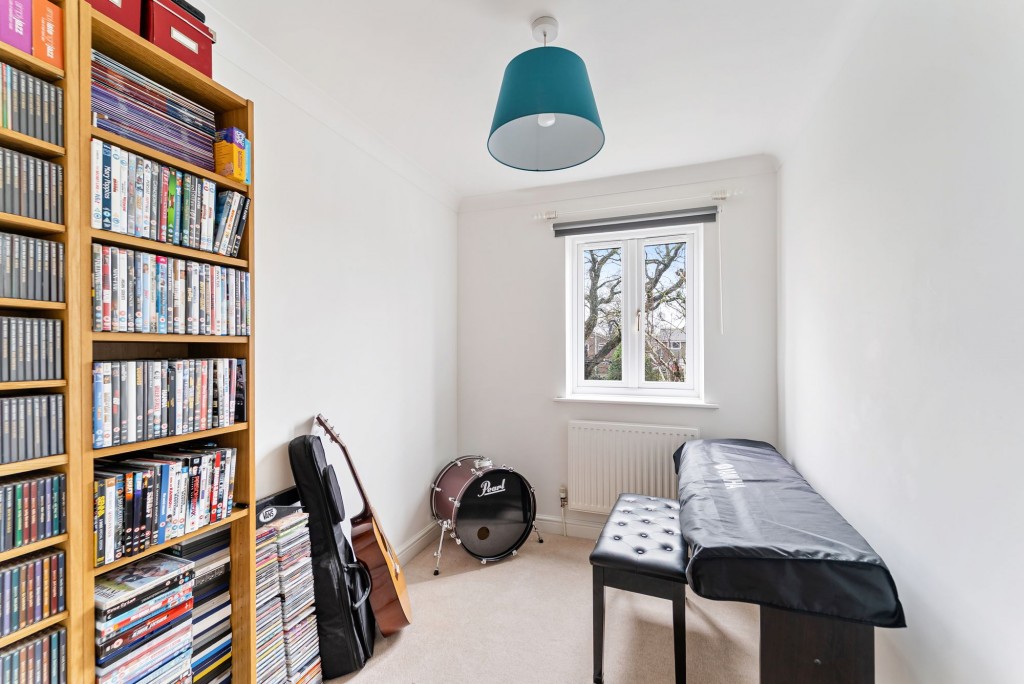 Russett Grove, Nailsea, BS48