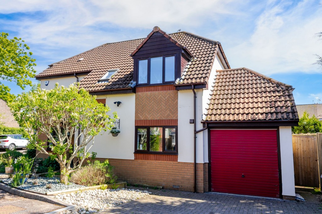 Russett Grove, Nailsea, BS48
