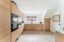 Russett Grove, Nailsea, BS48