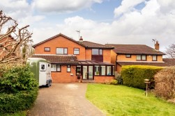 Harptree Close, Nailsea, BS48