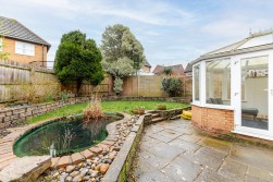 Slades Court, Backwell, BS48