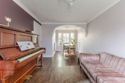 Slades Court, Backwell, BS48