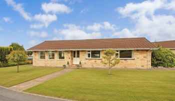 Karen Drive, Backwell, BS48