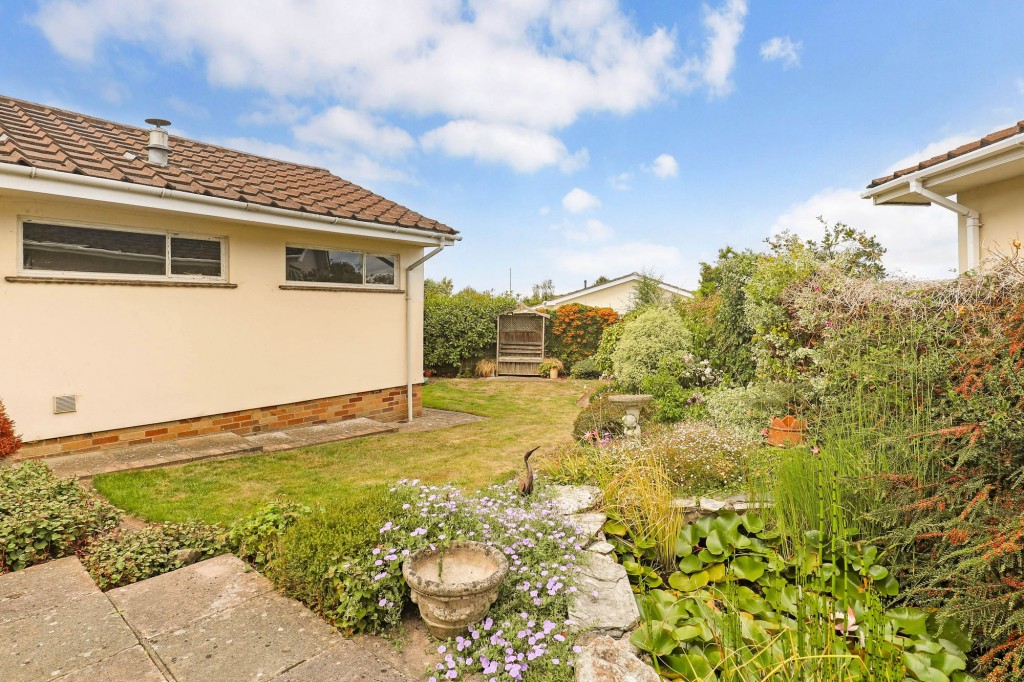 Karen Drive, Backwell, BS48